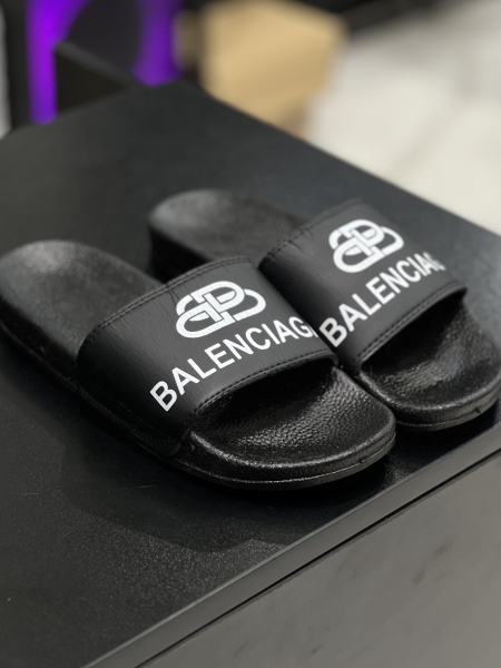 اسلیپر balen مشکی