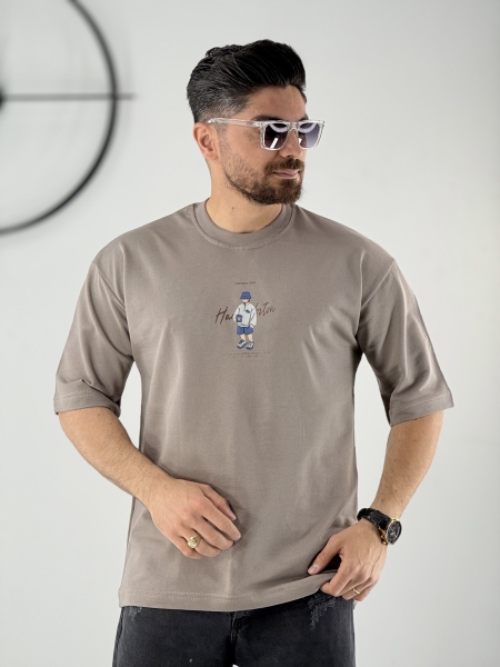 تیشرت طرح تک پسر خاکی
