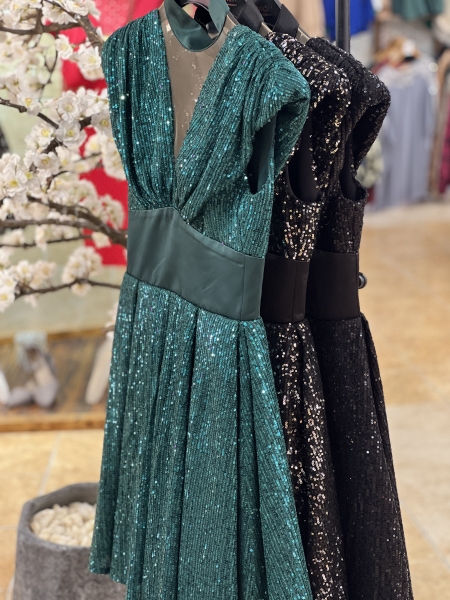 پیراهن عروسکی