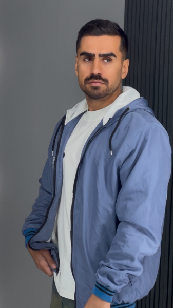 بادگیر داخل خز بنفش