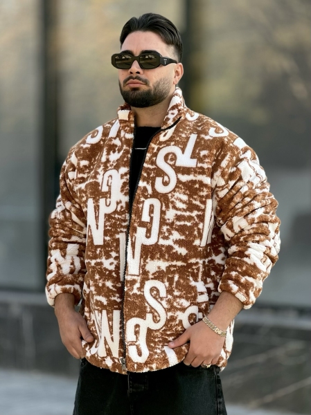 کاپشن تدی Balenciaga فونت نسکافه ای