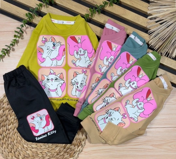 بلوزشلوار45. 50