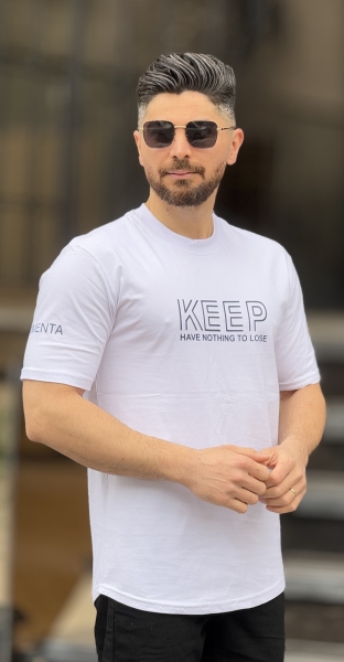 تیشرت طرح keep سفید