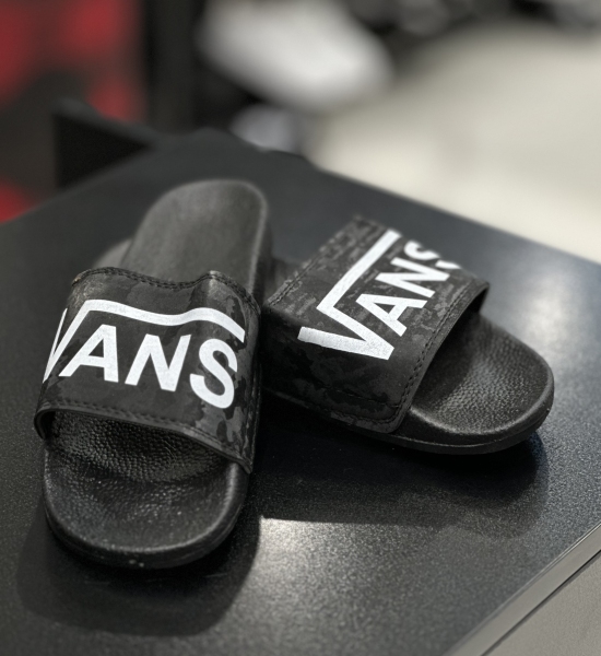 اسلیپر VANS